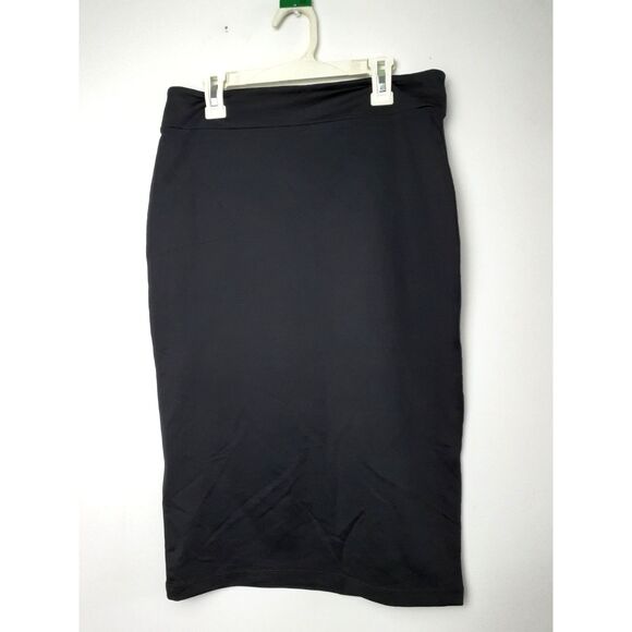 $58 BCBGeneration Nylon Spandex Lightweight Pull On Straight PencilSkirt Med NWT - Picture 3 of 14